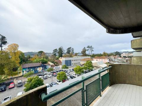 Apartamento T3 disponível para arrendamento no Centro de Águeda