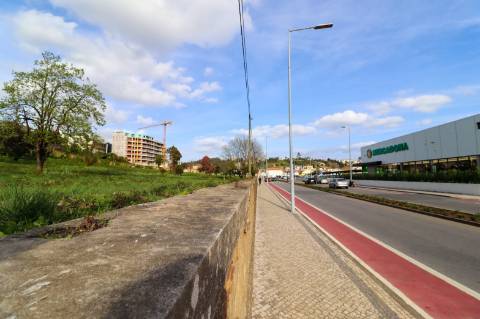 Terreno Premium para Desenvolvimento Urbano no Centro de Águeda