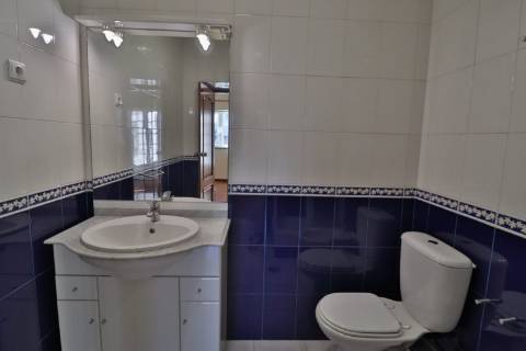 Suíte Completa disponível para arrendamento no Centro de Águeda