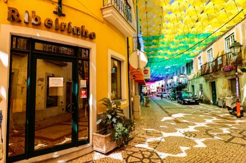 Suíte Completa disponível para arrendamento no Centro de Águeda