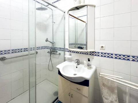 Apartamento T2 disponível para arrendamento em Recardães