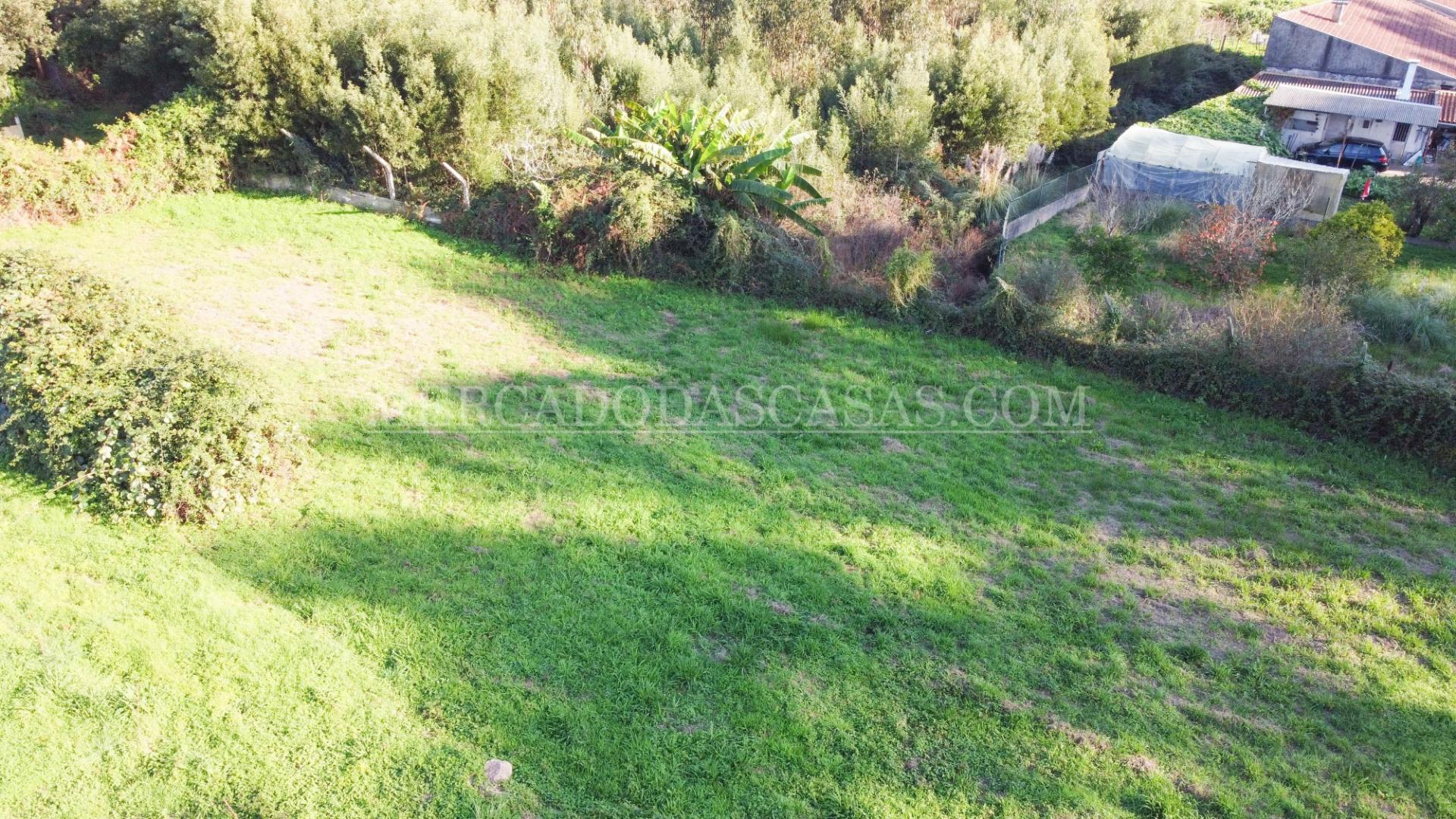 Terreno à venda em Anta - Espinho