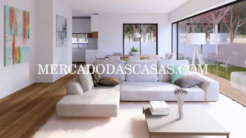 Moradia Geminada,qualidade construtiva, Santa...