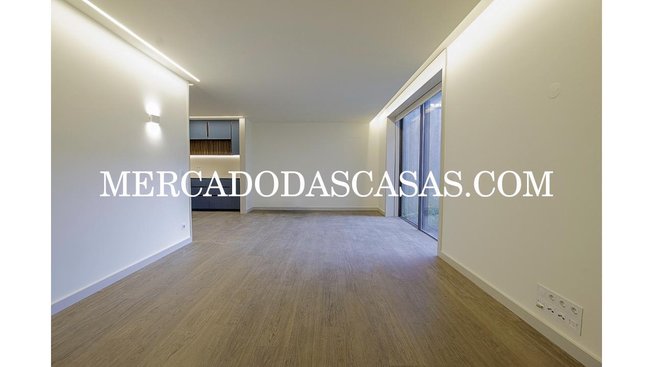 Luxuoso Apartamento T2 em pleno...