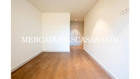 Luxuoso Apartamento T2 em pleno...