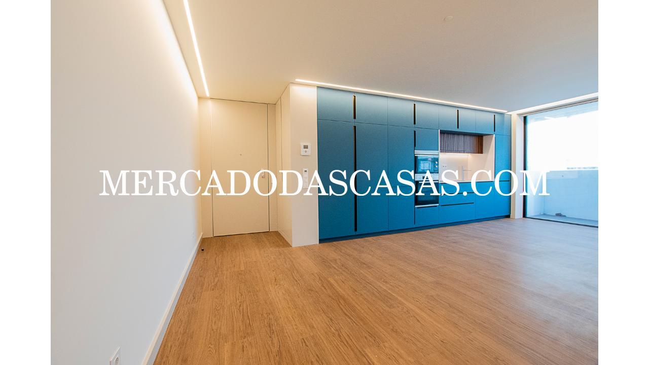 Luxuoso Apartamento T2 em pleno...