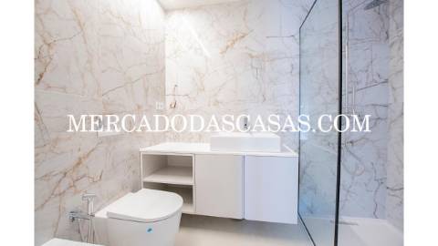 Luxuoso Apartamento T3 em pleno...