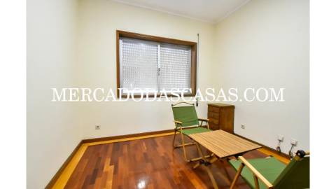 Apartamento&nbsp;T5 em...