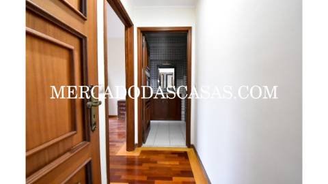 Apartamento&nbsp;T5 em...
