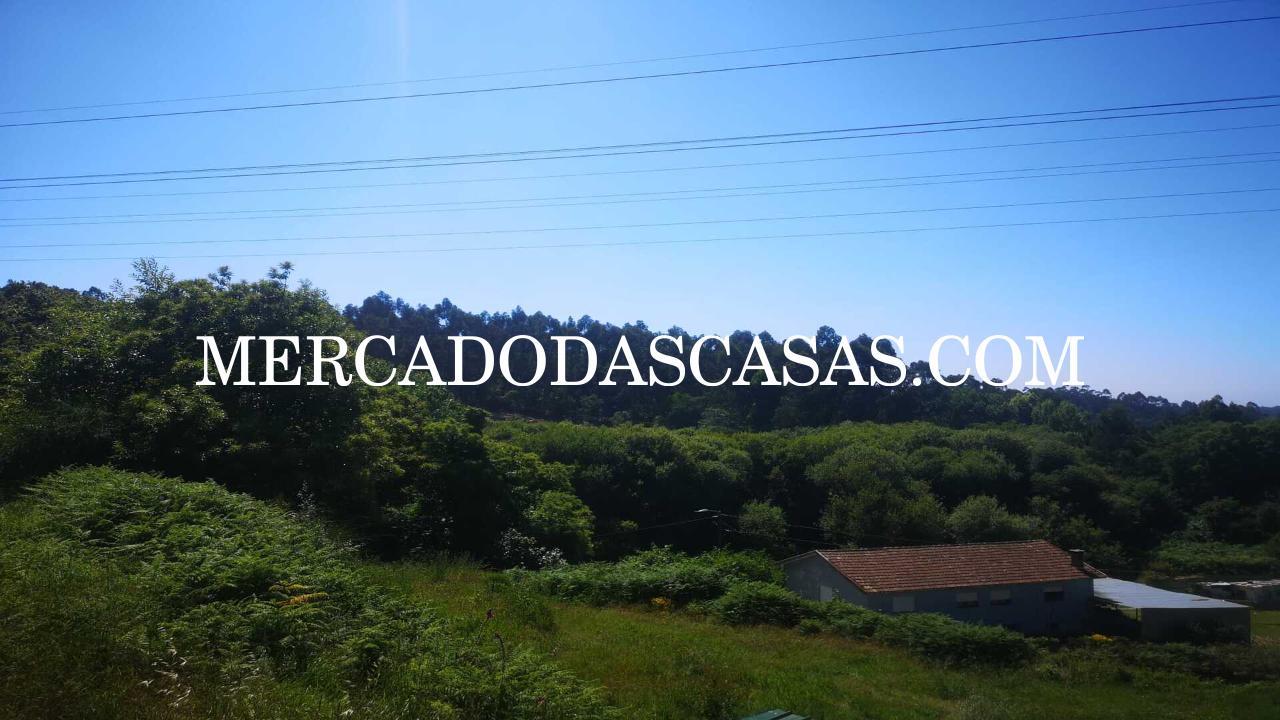 Ao comprar este Terreno está a investir num...