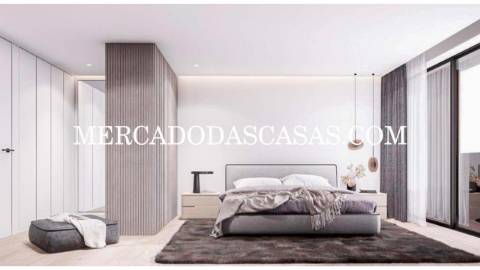 Apresentamos este magn&iacute;fico Apartamento T2...