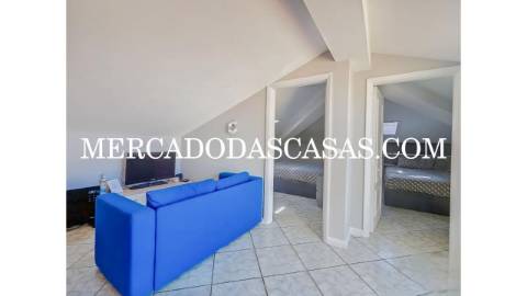 Apartamento T2+1 com Vista Mar na Praia do...