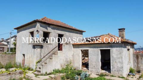 Descubra esta moradia isolada para...