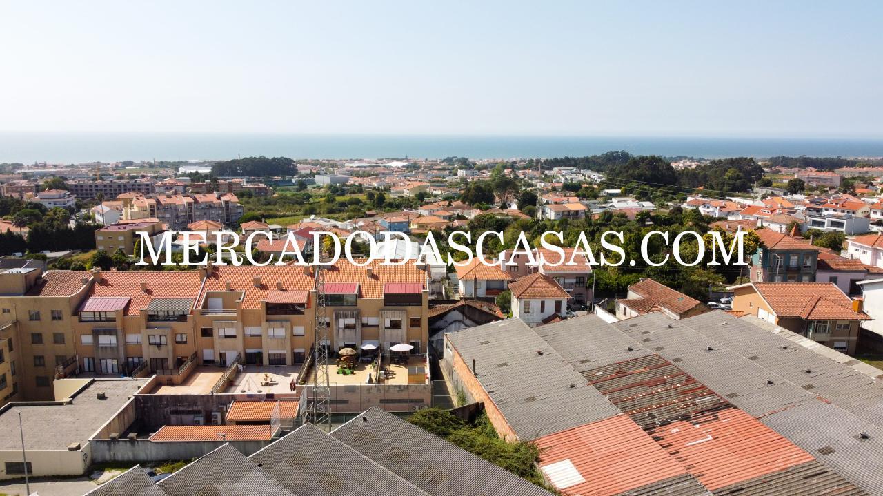 Descubra esta moradia isolada para...