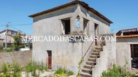 Descubra esta moradia isolada para...