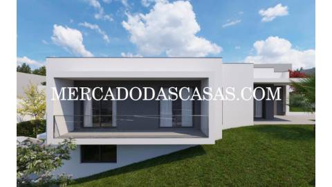 Ao comprar esta fant&aacute;stica Moradia T3 de...