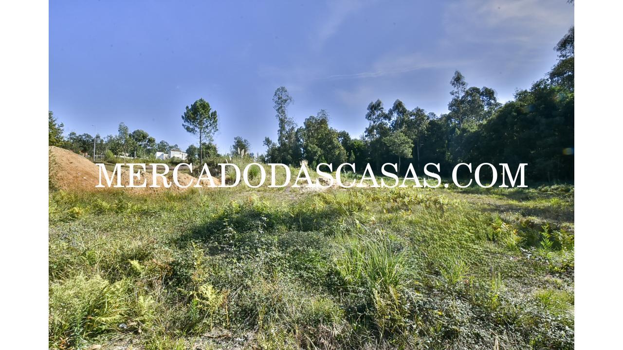 Excelente terreno urbano com 1.200 m², localizado...