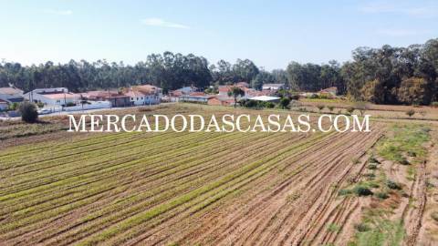 Terreno com artigo rústico e urbano 
 Ao...