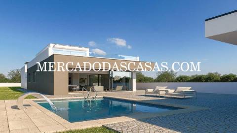 Moradia Isolada com Piscina - Frente à Ria de...