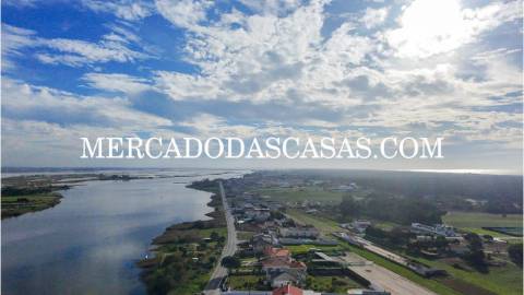 Moradia Isolada com Piscina - Frente à Ria de...