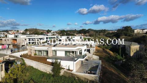 F&aacute;brica do Papel: Onde o Oceano e a...