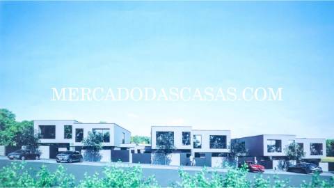 Moradias em Constru&ccedil;&atilde;o,...