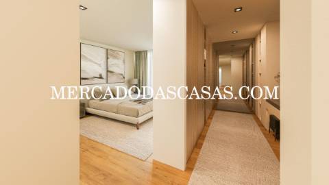 Moradia Contempor&acirc;nea de...