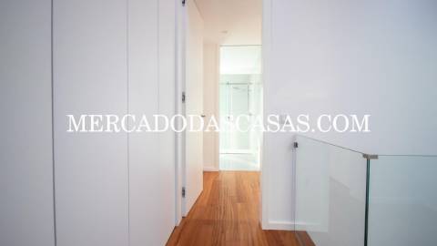 Viver entre o Mar e o Conforto: Duplex T3 em...