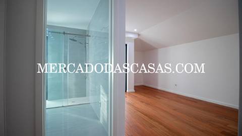 Viver entre o Mar e o Conforto: Duplex T3 em...