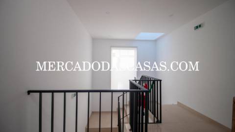 Viver entre o Mar e o Conforto: Duplex T3 em...