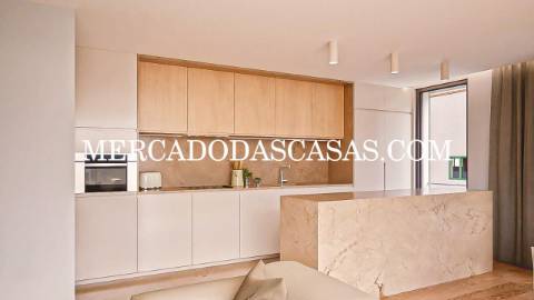 Entre o azul infinito do Atlântico e a energia...