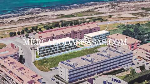 Entre o azul infinito do Atl&acirc;ntico e a...