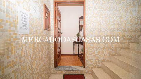 EXCLUSIVO 
 Apartamento T2 no Centro de Espinho...