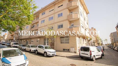 EXCLUSIVO 
 Apartamento T2 no Centro de Espinho...