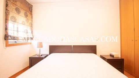 EXCLUSIVO 
 Apartamento T3 último andar, com...