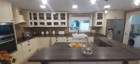 Quinta com moradia T3 e com piscina na Terrugem