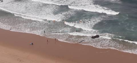 Moradia geminada T4 Remodelada na Bela Vila da Ericeira