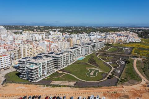 **Apartamento T3 Exclusivo à Venda no Empreendimento Bayline em Armação de Pêra**