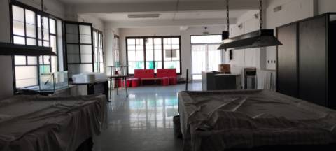 Café/Bar / Salão de jogos para venda em conjunto na praia.