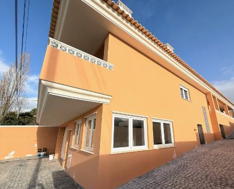 Moradia T3 com piscina e terreno - a 7 minutos de carro de Caldas da Rainha