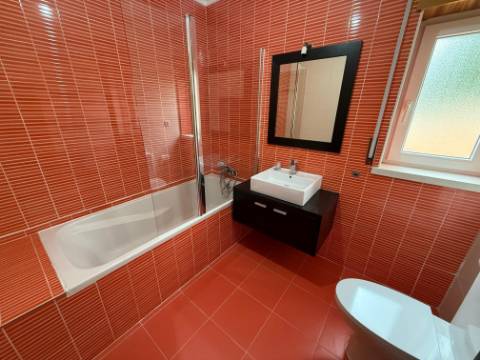 Moradia T3 com piscina e terreno - a 7 minutos de carro de Caldas da Rainha