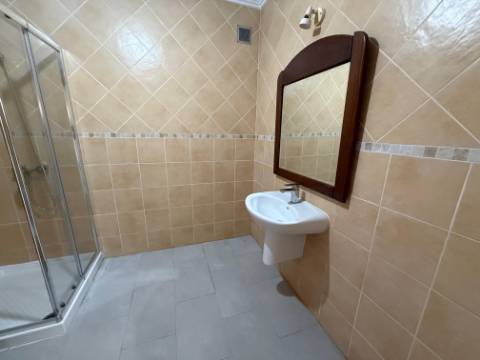 Moradia T3 com piscina e terreno - a 7 minutos de carro de Caldas da Rainha