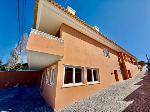 Moradia T3 com piscina e terreno - a 7 minutos de carro de Caldas da Rainha