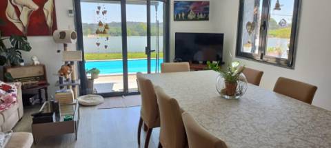 Quintinha com moradia, piscina, anexos e terreno - Alcoentre