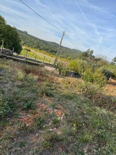 Terreno com ruína - local sossegado e vistas fantásticas