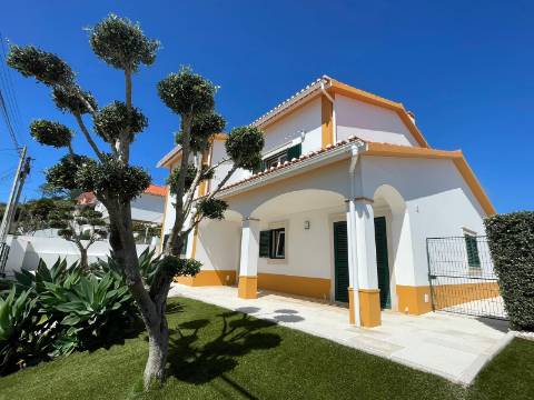 Moradia T4 com garagem e jardim - Salir do Porto, Costa da Prata