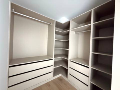 Moradia nova T3 com terreno junto do mar - Serra do Bouro, Caldas da Rainha