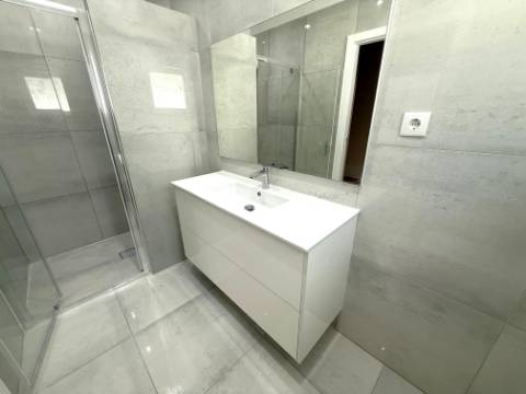 Moradia nova T3 com terreno junto do mar - Serra do Bouro, Caldas da Rainha