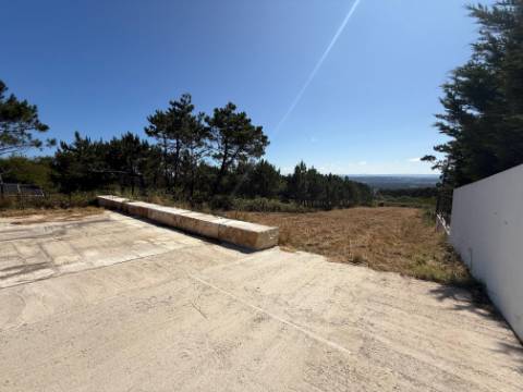 Moradia nova T3 com terreno junto do mar - Serra do Bouro, Caldas da Rainha