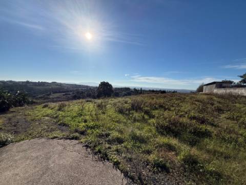 Terreno de 2.480m2 para construção - Usseira, Óbidos